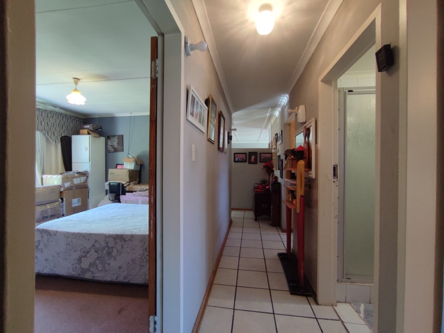 4 Bedroom Property for Sale in Pellissier Free State